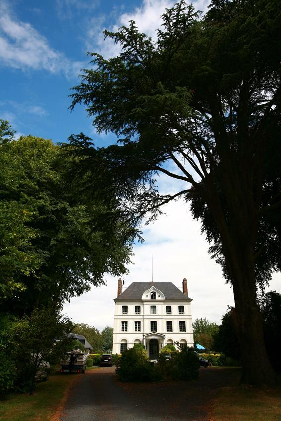 Bed and Breakfast Le Domaine Du Lieu Athan ,Reserve Aux Adultes Saint-Gatien-des-Bois Экстерьер фото
